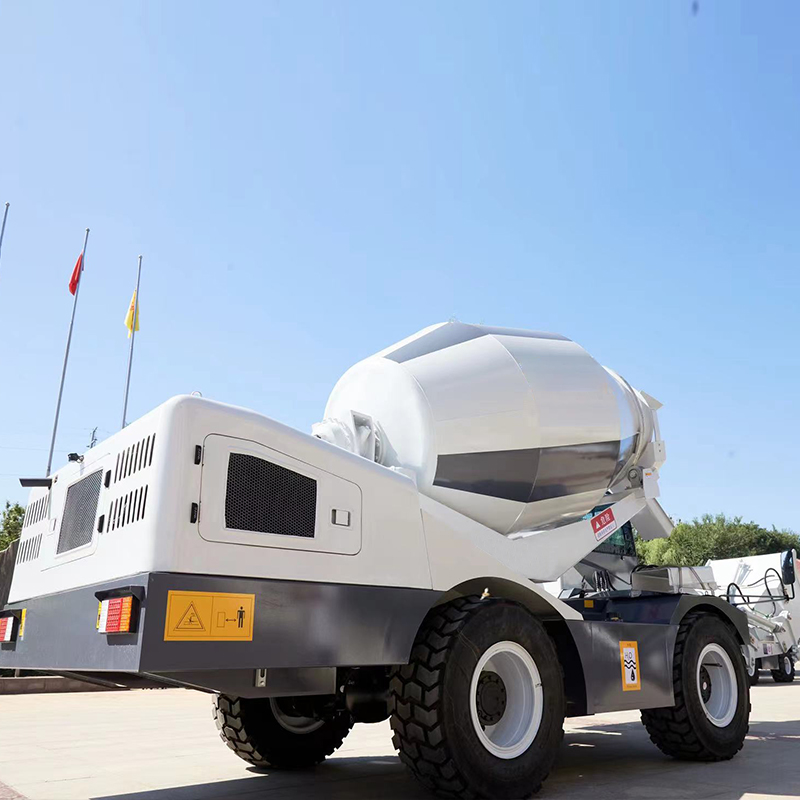 خلاطة خرسانة ذاتية التحميل برب - مراجعة Concrete Mixer Machine وسعره